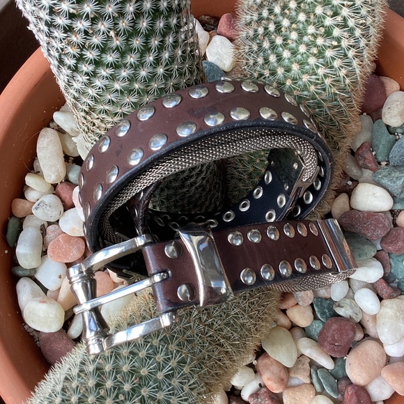 No Maker Found Accessories - Leather And Silver Design Belt